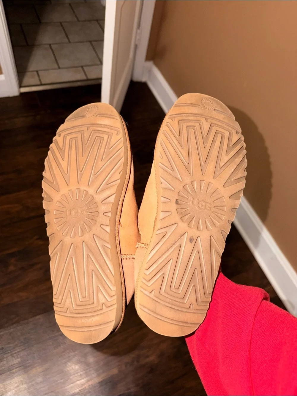 UGG cozy shearling